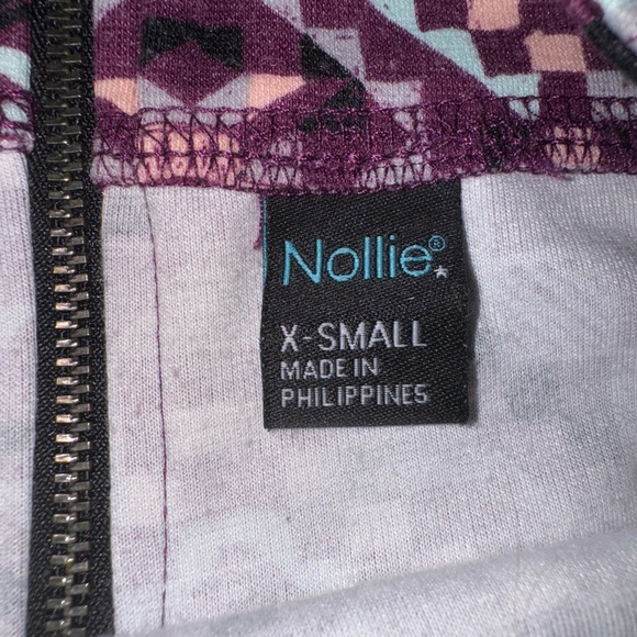 Geometric patterned skirt - Picture 5 of 5